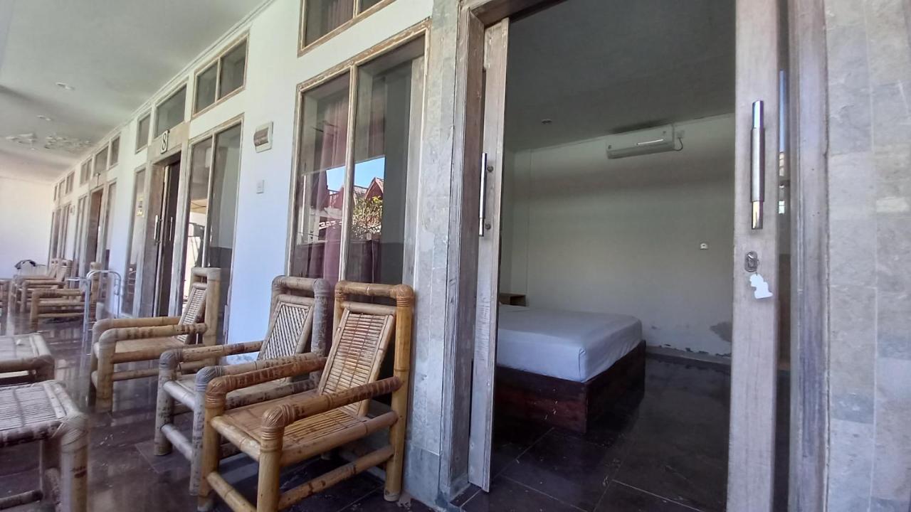 Wisma Bunda 2 Hotel Gili Trawangan Exterior photo