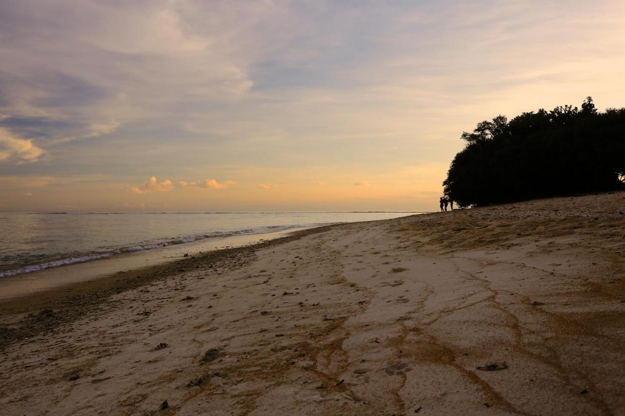 Wisma Bunda 2 Hotel Gili Trawangan Exterior photo