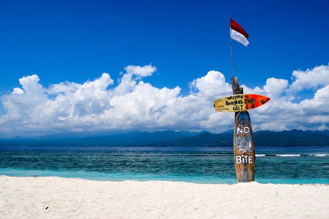 Wisma Bunda 2 Hotel Gili Trawangan Exterior photo