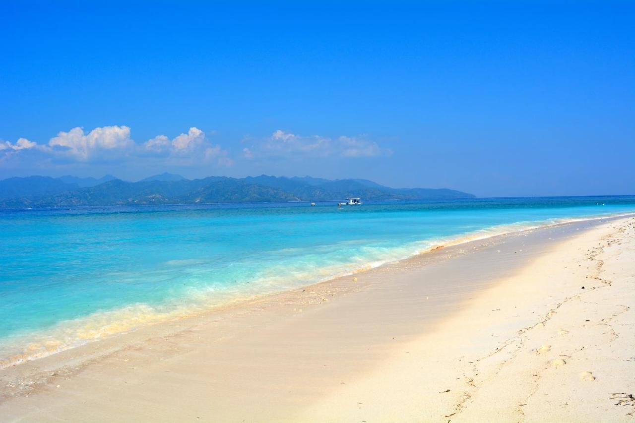 Wisma Bunda 2 Hotel Gili Trawangan Exterior photo